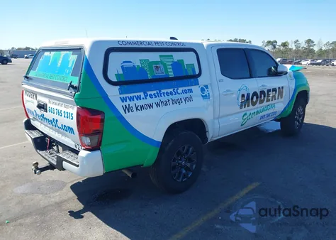 2023 Toyota Tacoma Double Cab z USA, uszkodzony, nr VIN 3TMAZ5CN9PM218685